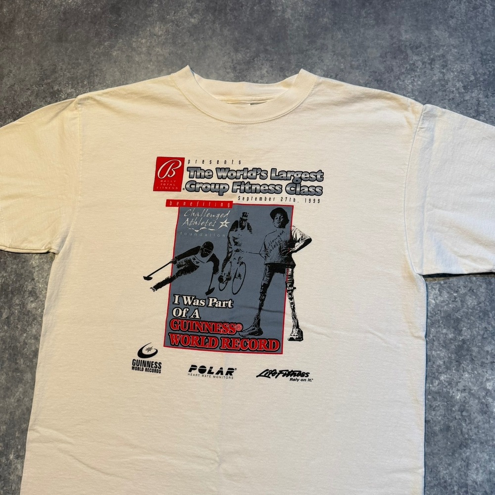 Vintage 1999 Guinness World Record Bally Total Fitness T-Shirt Mens Large White